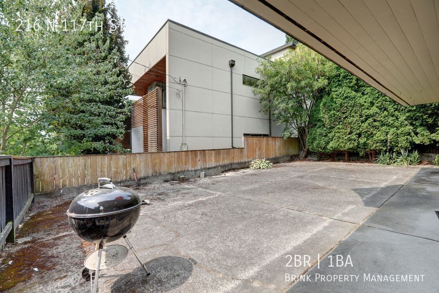 Fully Remodeled Apartment with Brand New Interior!! Convenient Bitter Lake 2BR/1BA property image