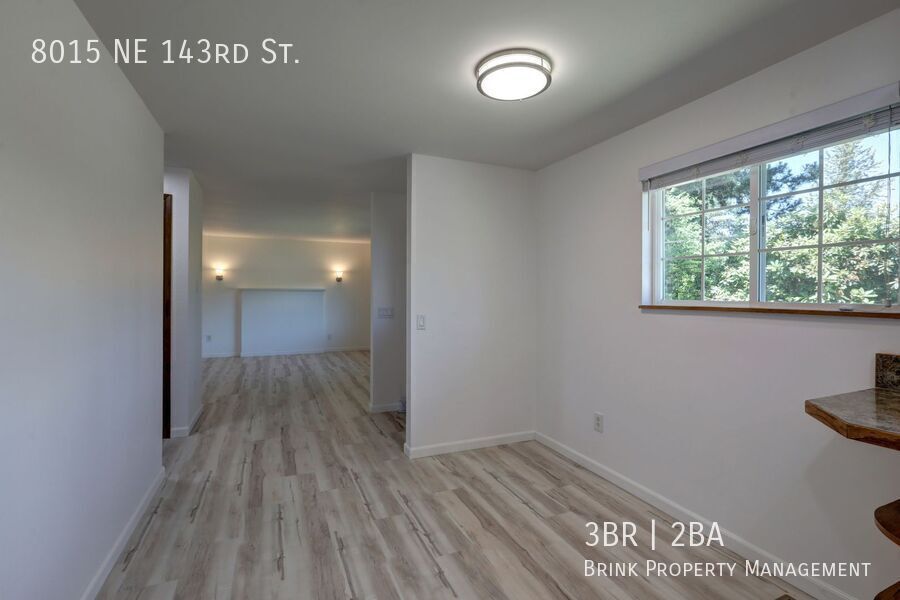 Cozy 3-bedroom 2 baths in Kirkland. property image