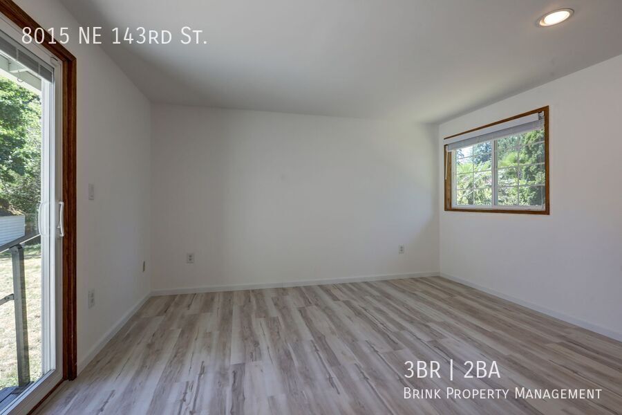 Cozy 3-bedroom 2 baths in Kirkland. property image