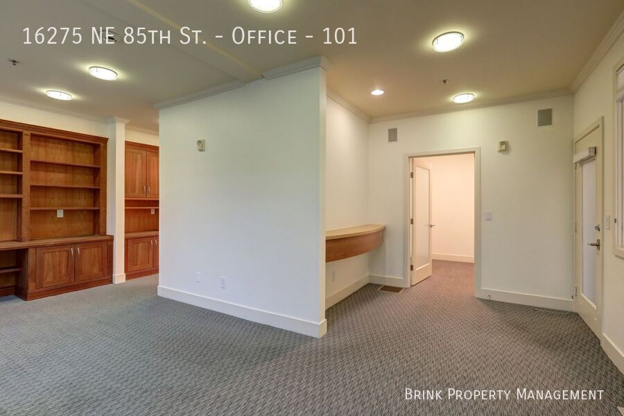 Prime Downtown Redmond Office at Frazier Court Condominiums - 690 SF - 2 Garage Parking Spaces Available! property image