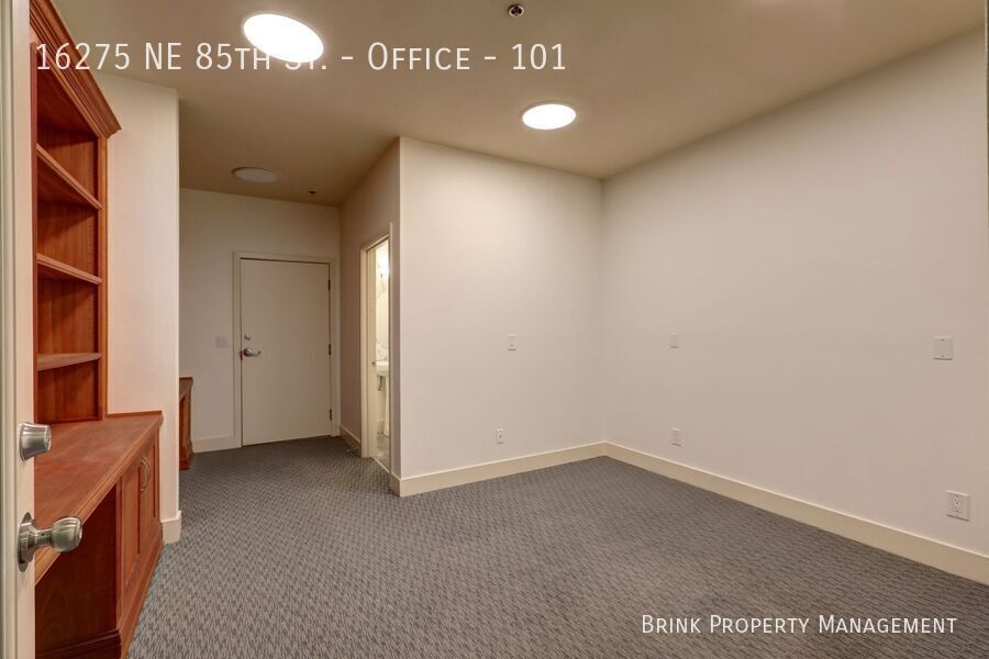 Prime Downtown Redmond Office at Frazier Court Condominiums - 690 SF - 2 Garage Parking Spaces Available! property image
