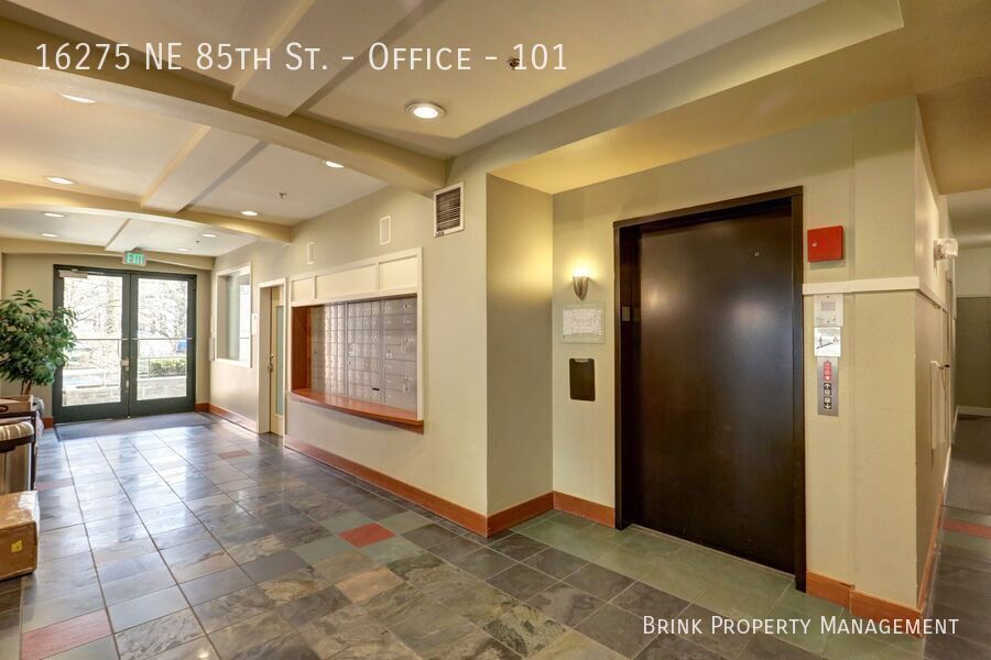 Prime Downtown Redmond Office at Frazier Court Condominiums - 690 SF - 2 Garage Parking Spaces Available! property image