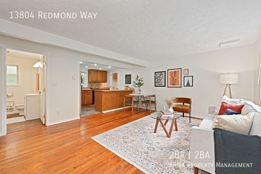 Cozy 2-bedroom 2 bath house in Redmond- Offering a 6-month lease. property image
