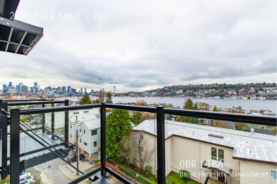 Welcome to Lakeview! Live in Luxury & Style in the heart of Eastlake property image