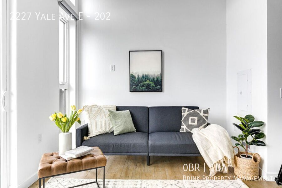 Welcome to Lakeview! Live in Luxury & Style in the heart of Eastlake property image