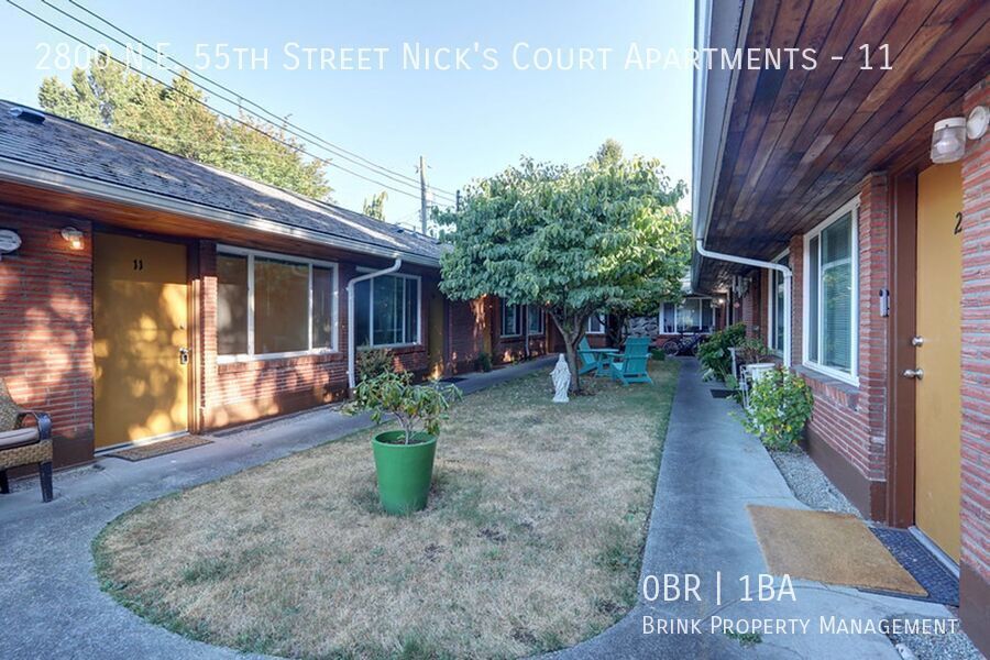 Charming Studio Minutes from UW! property image