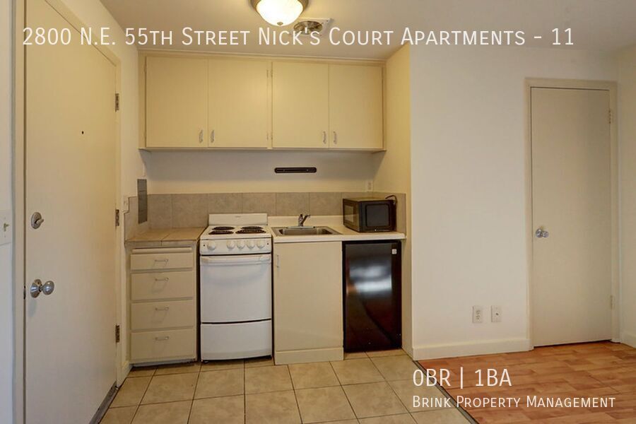 Charming Studio Minutes from UW! property image