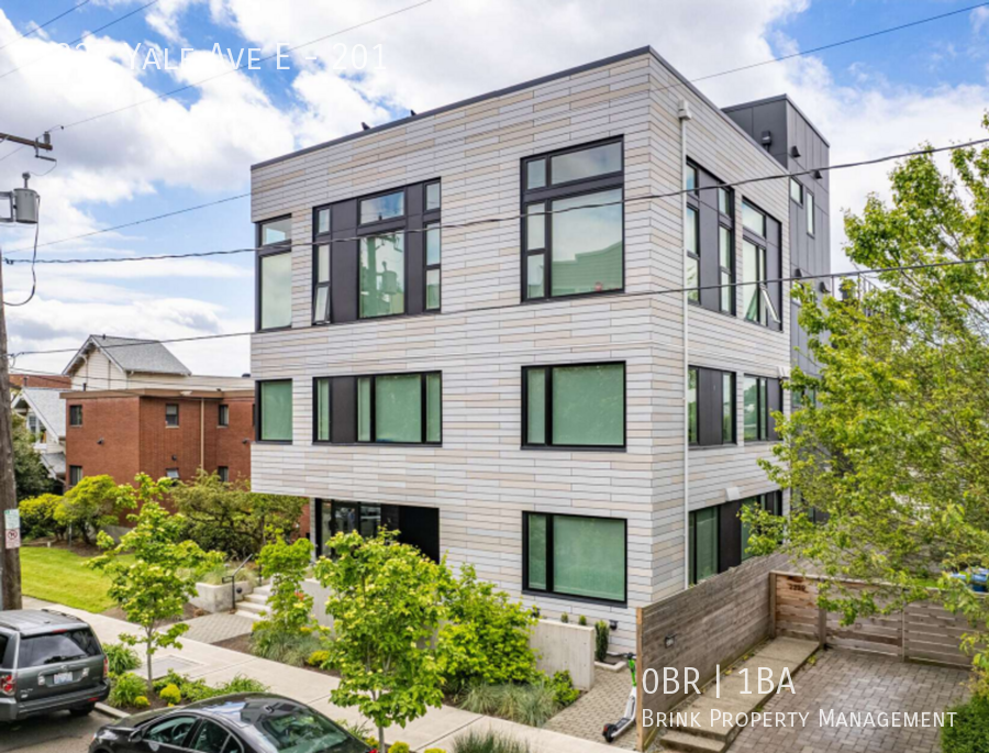 Welcome to Lakeview! Live in Luxury & Style in the heart of Eastlake property image