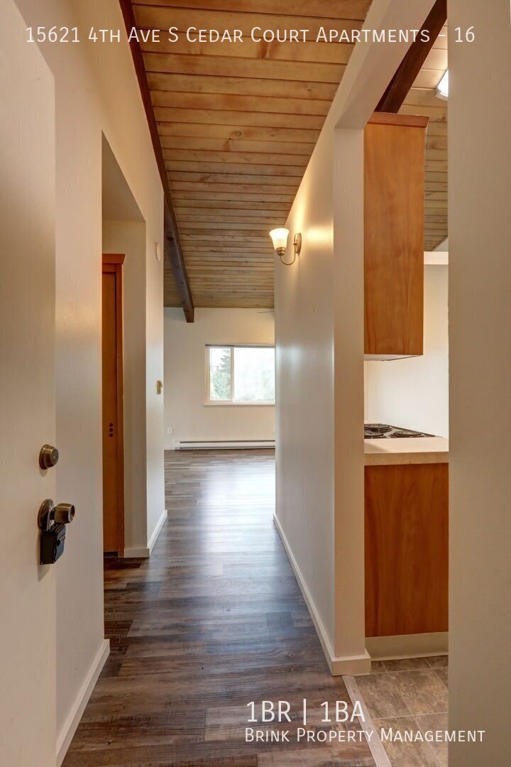 Great Location! 1BR/1BA Available Now! property image