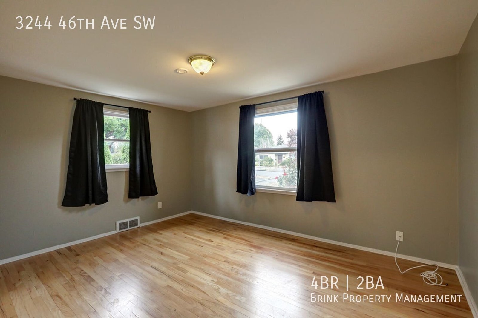 Spacious 4-bedroom home in the heart of West Seattle property image