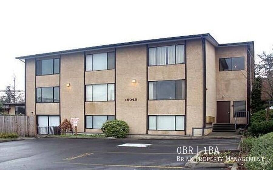 3 Months Free!! Spacious studio Apartment Available Now! property image