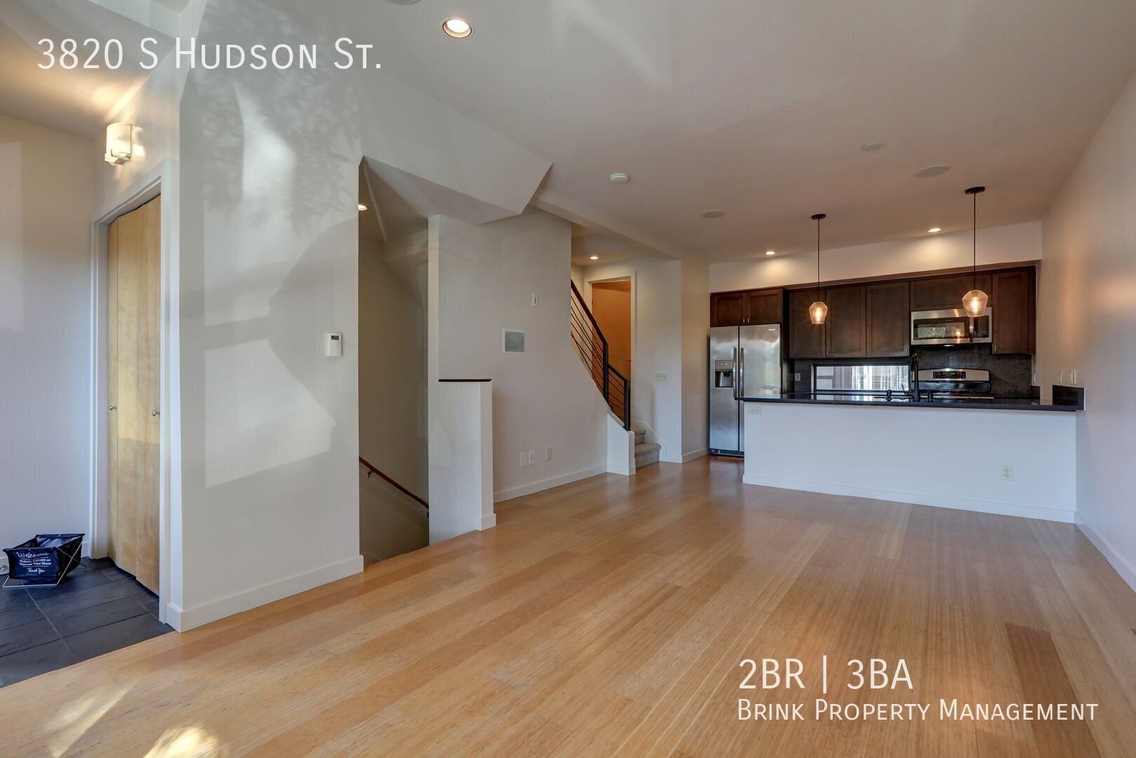 Beautifully Designed 2 Bedroom/3 Bath Columbia City Townhome with a Roof Top Deck! property image