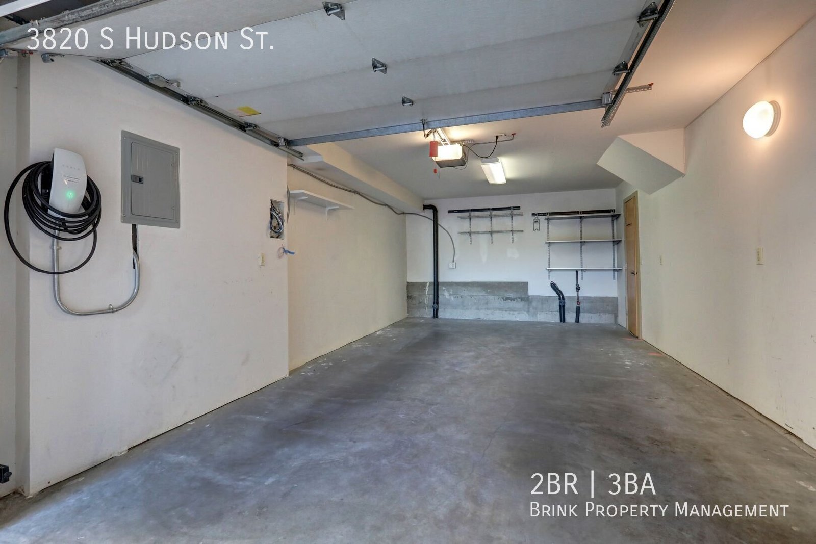 Beautifully Designed 2 Bedroom/3 Bath Columbia City Townhome with a Roof Top Deck! property image