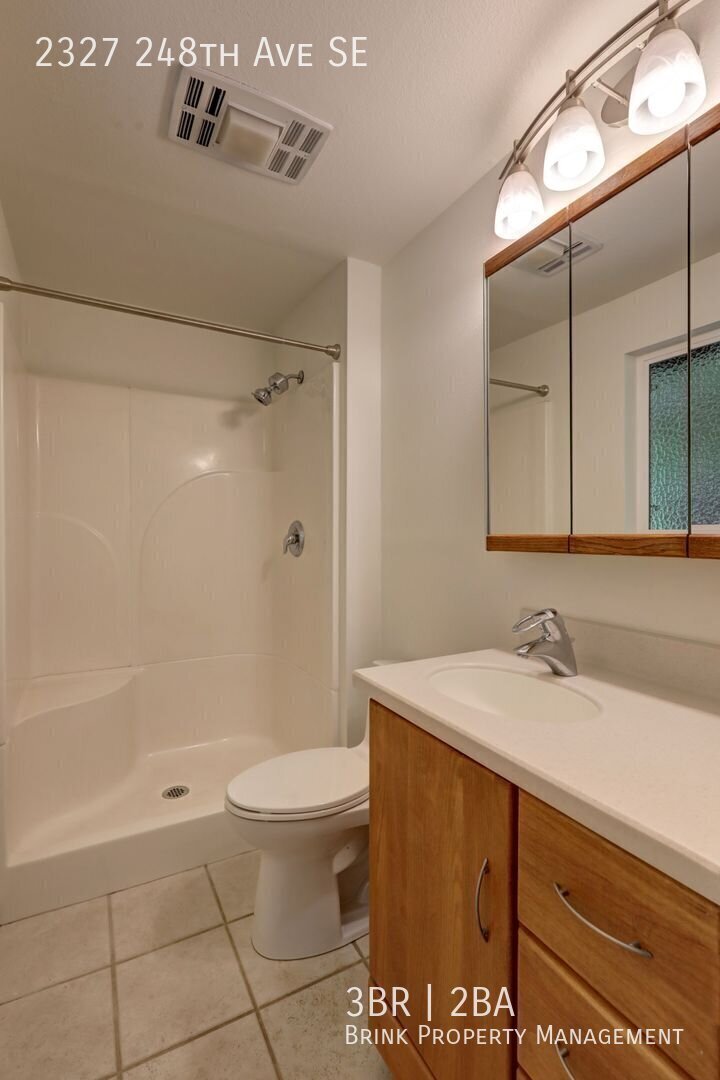 Newly Refreshed Rambler Near Beaver Lake Park property image