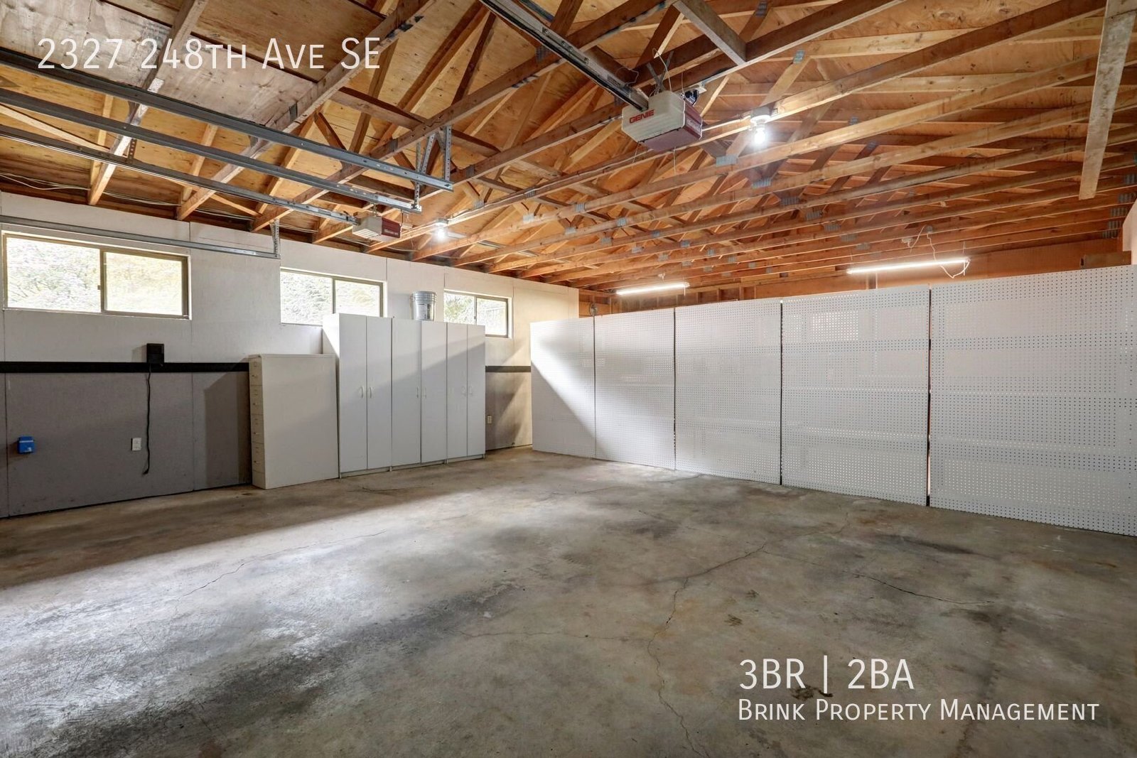 Newly Refreshed Rambler Near Beaver Lake Park property image