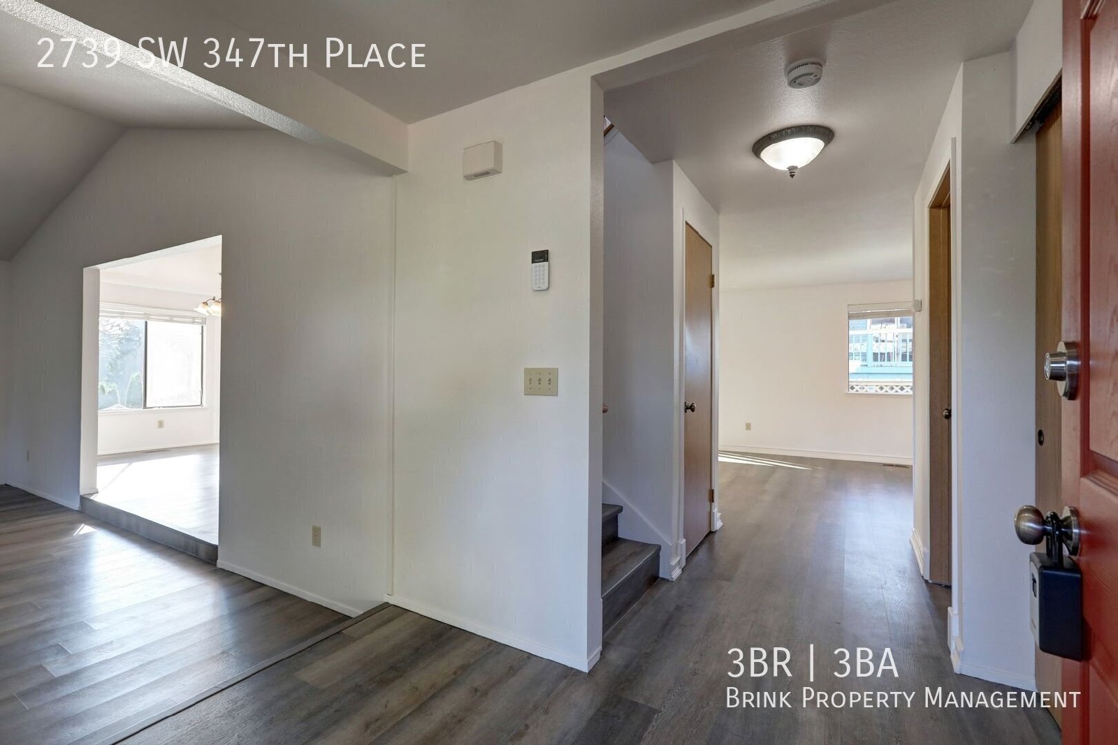 Spacious 3 Bed 2.2 Bath Home in Fantastic Federal Way Location! property image