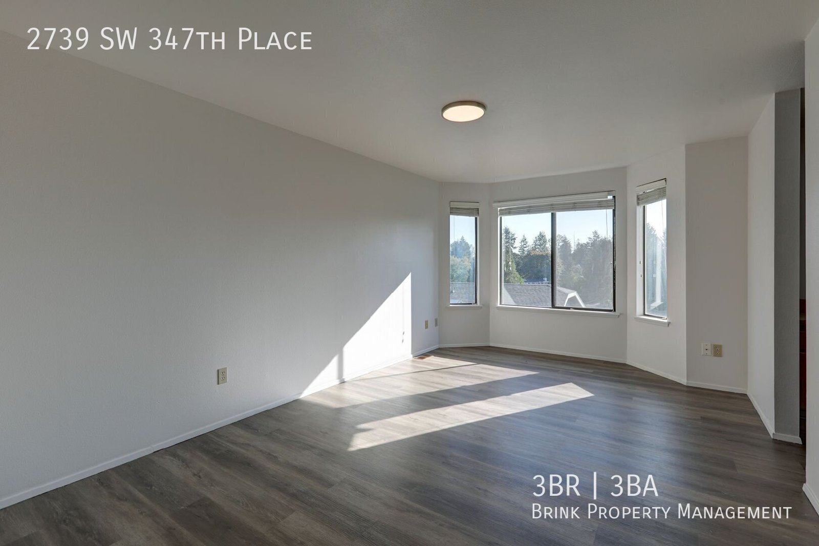 Spacious 3 Bed 2.2 Bath Home in Fantastic Federal Way Location! property image