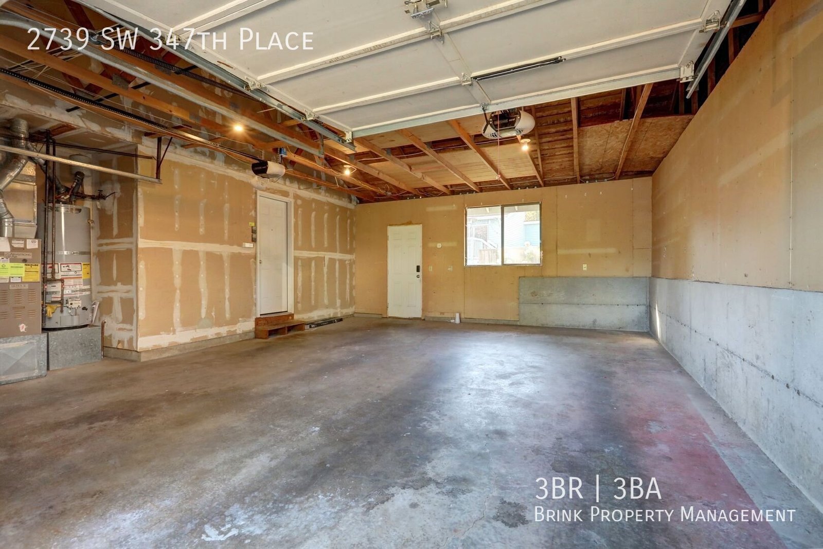 Spacious 3 Bed 2.2 Bath Home in Fantastic Federal Way Location! property image