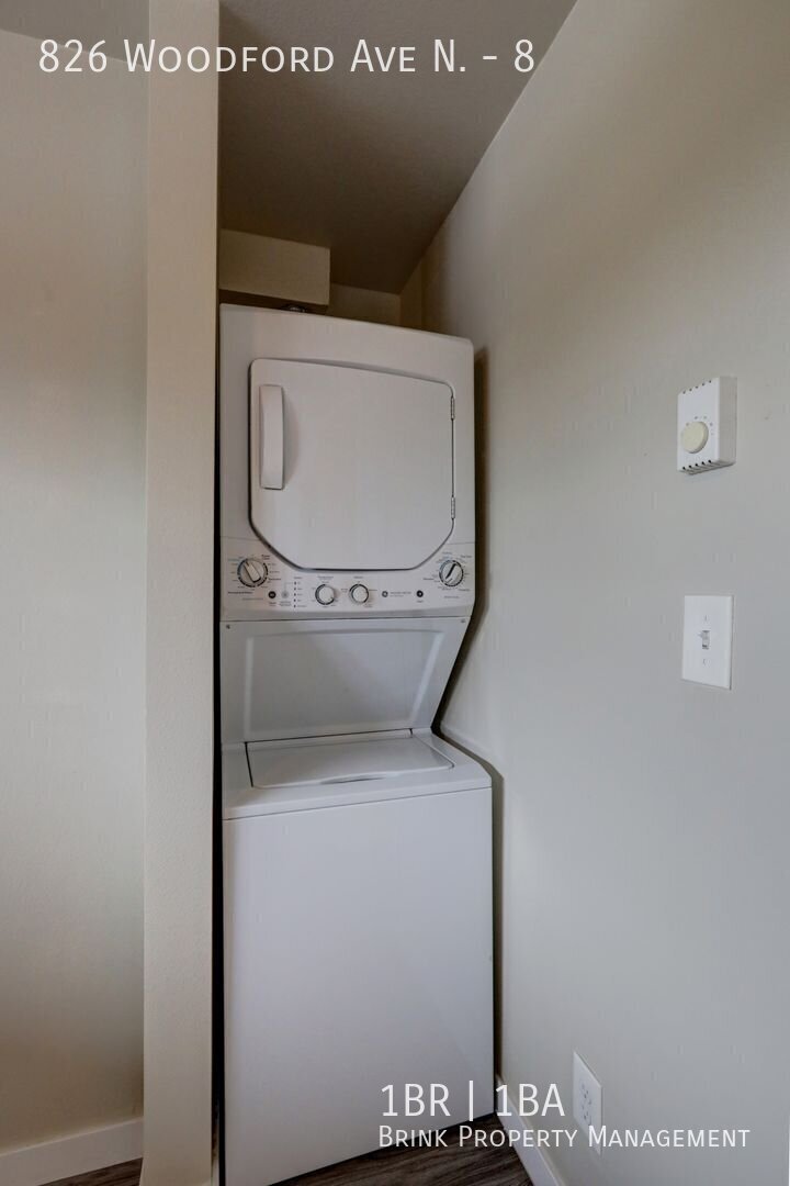 Beautifully Remodeled 1 Bedroom 1 Bath Home in Great Location! property image