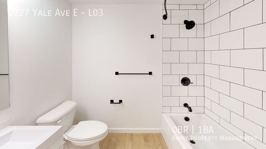 Welcome to Lakeview! Live in Luxury & Style in the heart of Eastlake property image