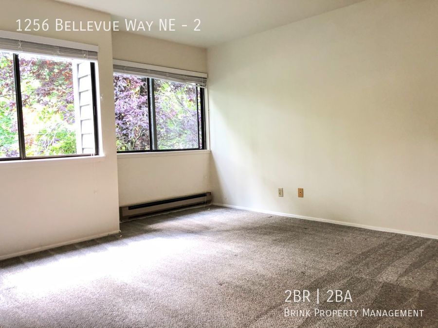Spacious 2db, 2ba Condo Downtown Bellevue in Tranquil Setting property image