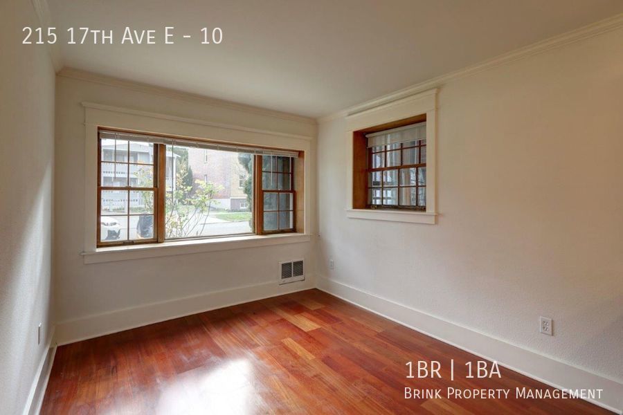 Gorgeous Urban Condo, Historic Features, Fantastic Location!!! property image