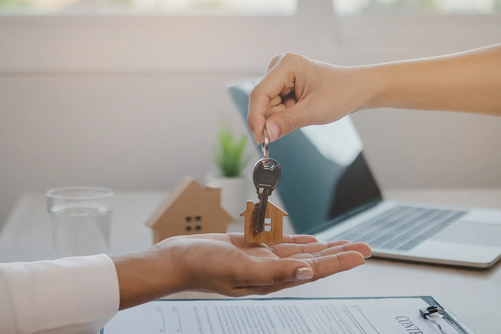 How Tenant Placement Services Save Landlords Time and Money in Bellevue